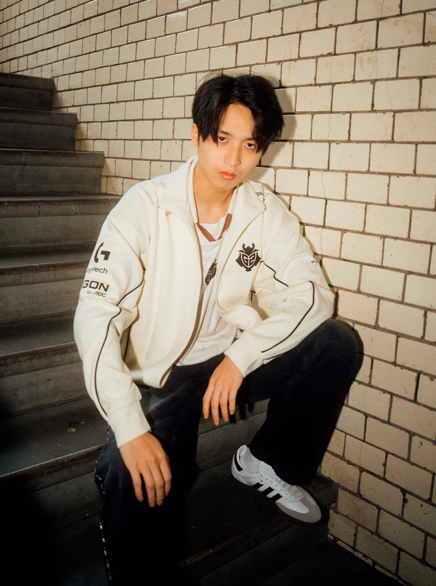 2025 Prestige Jacket - Image 3