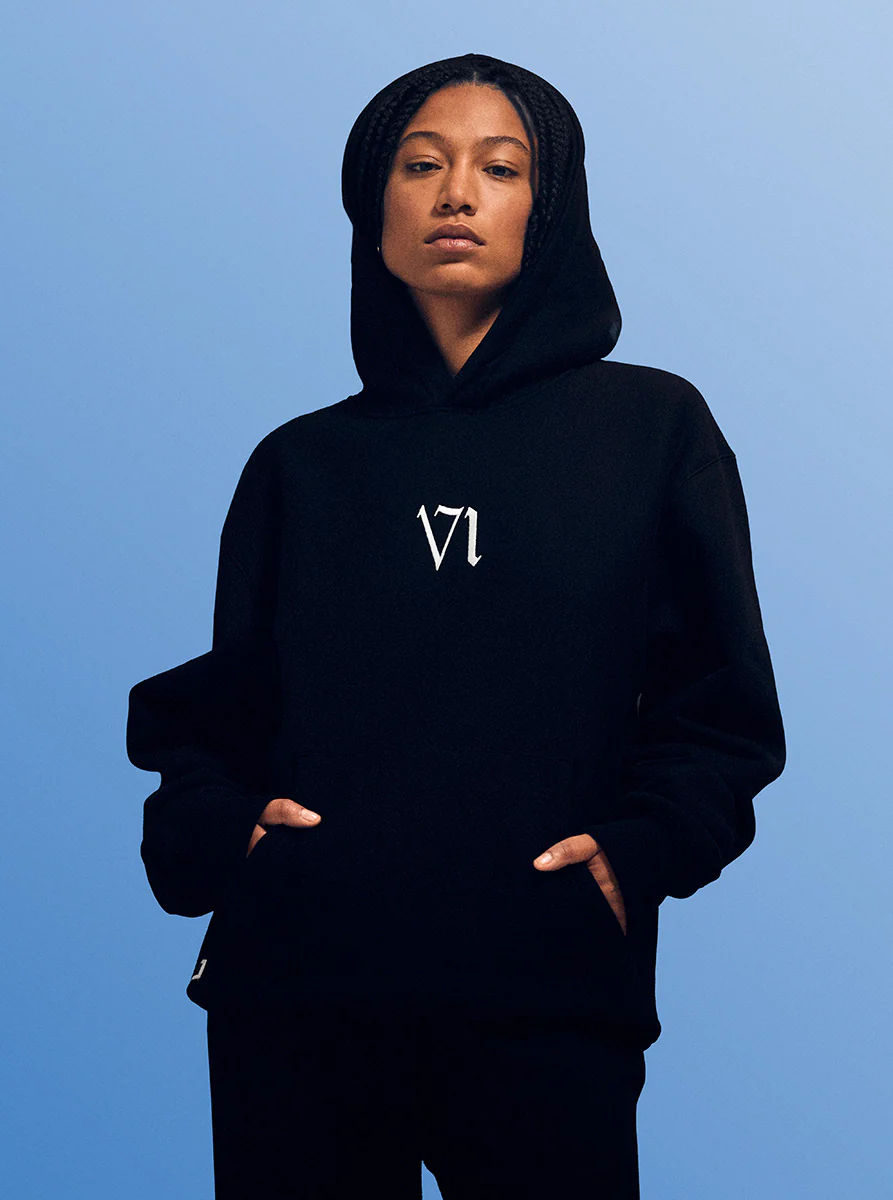 Vi Hoodie - Image 4