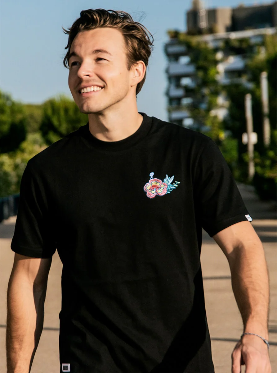 Colas Bim Bloom T-shirt - Image 4