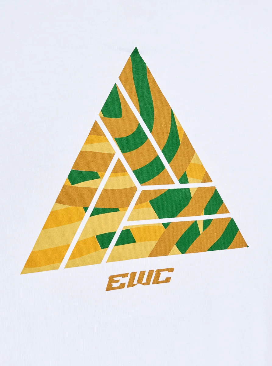 Trophy T-shirt - Image 3