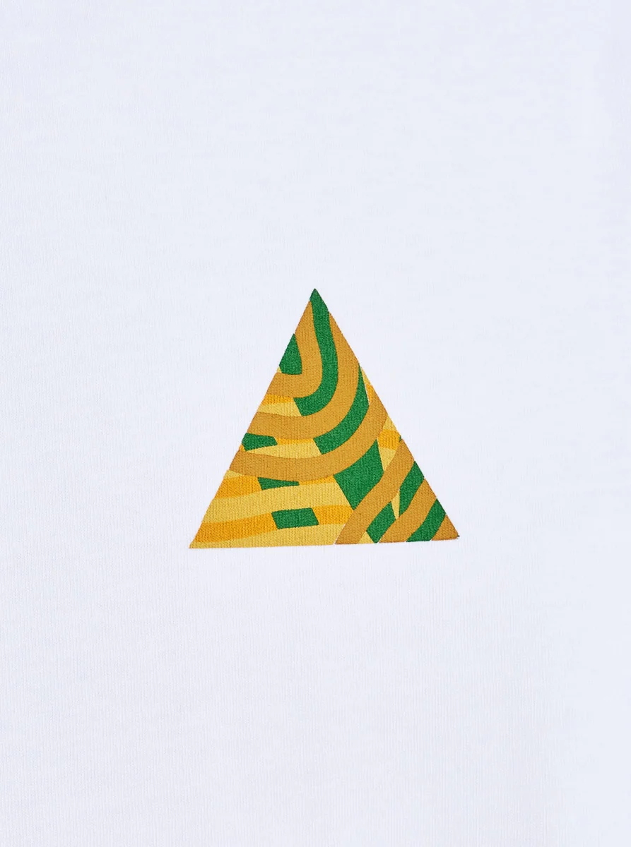 Trophy T-shirt - Image 4