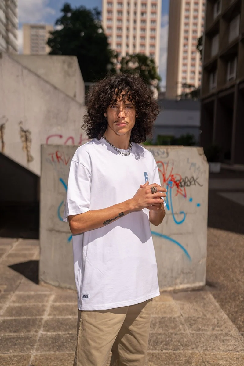 Chalet T-shirt - Image 6